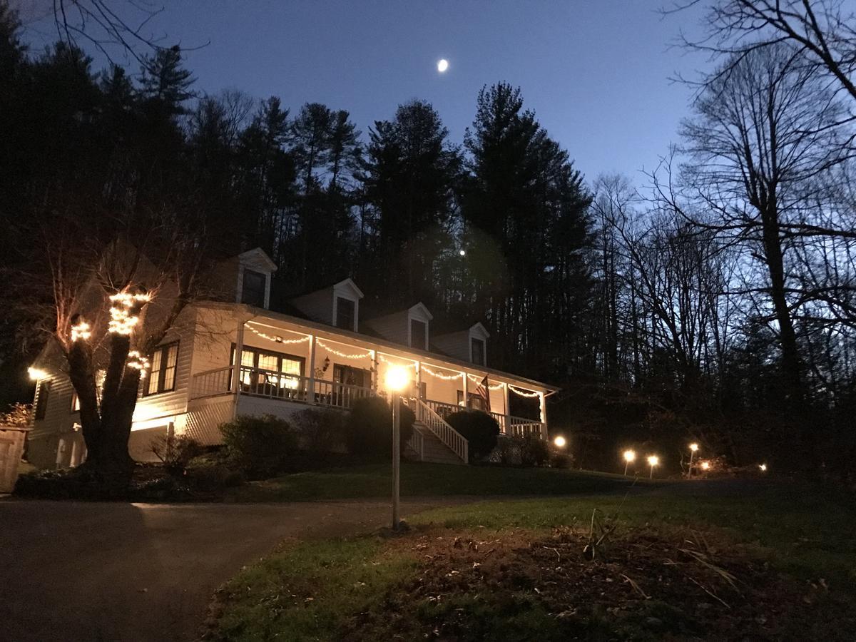 Valle Crucis Farm Bagian luar foto